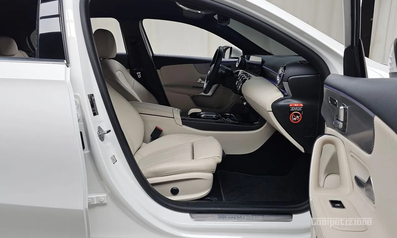 MERCEDES-BENZ CLASE A A220 (W177)