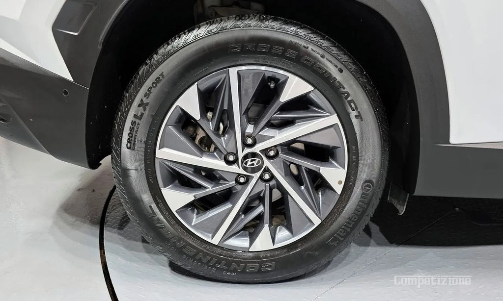 HYUNDAI TUCSON HYBRID (NX4) INSPIRATION 2WD