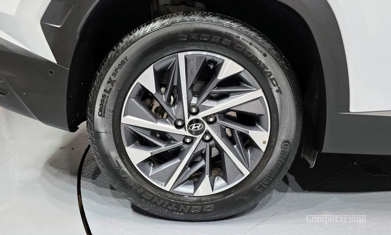 HYUNDAI TUCSON HYBRID (NX4) INSPIRATION 2WD