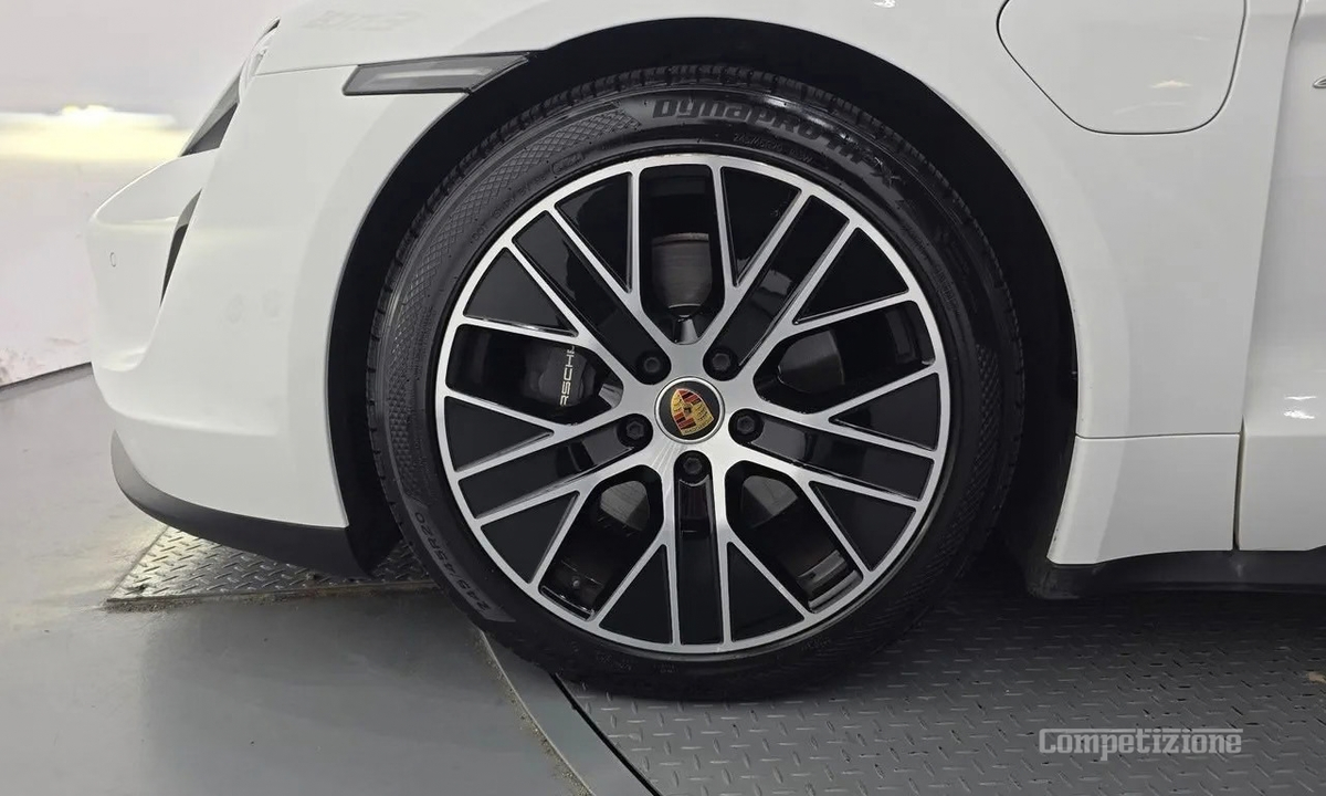 Porsche Taycan Facelift