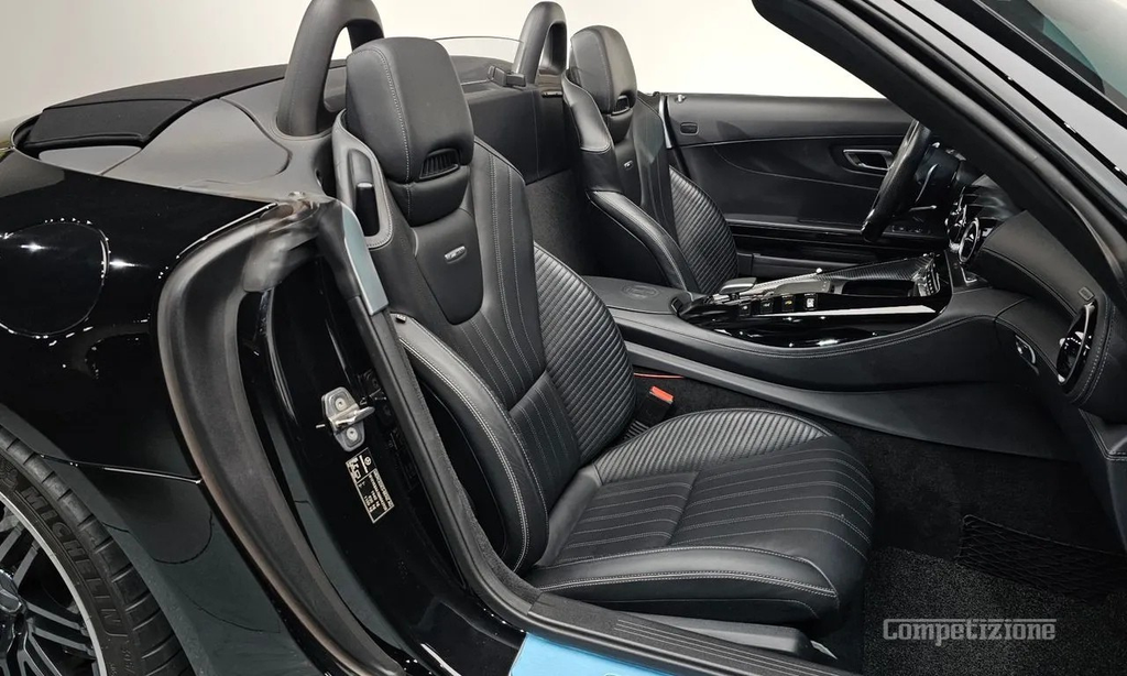 MERCEDES-AMG GT C ROADSTER 4.0 V8