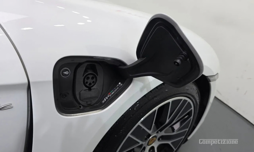 Porsche Taycan Facelift