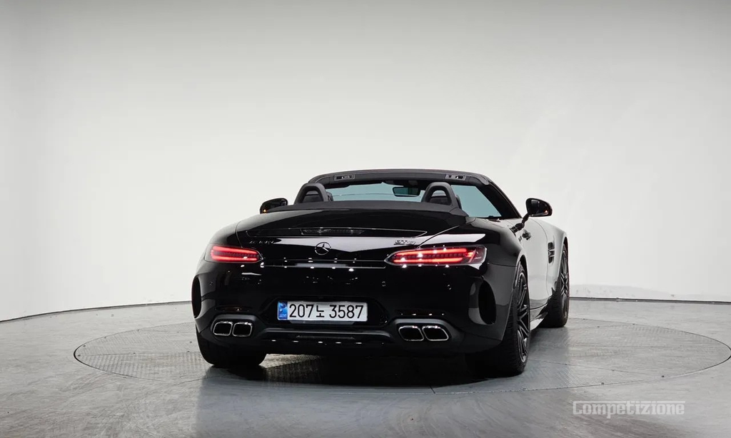 MERCEDES-AMG GT C ROADSTER 4.0 V8
