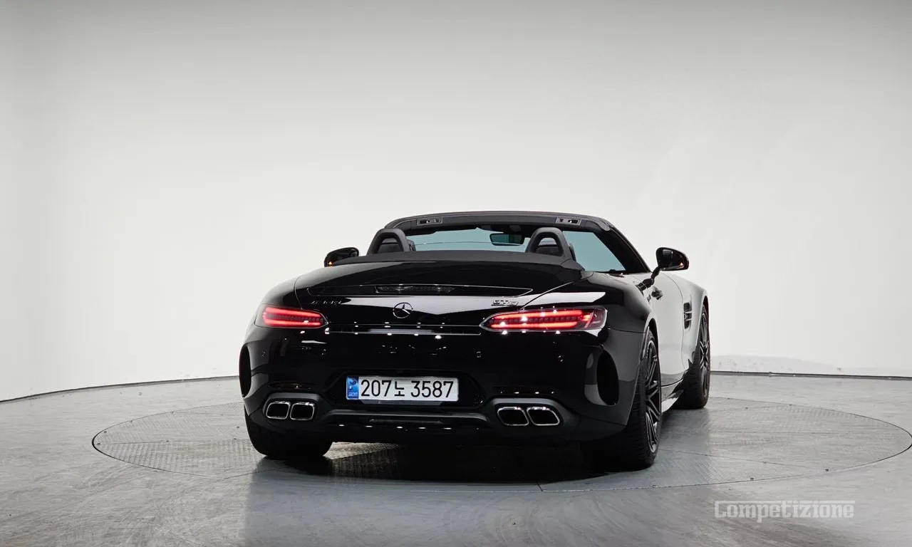 MERCEDES-AMG GT C ROADSTER 4.0 V8