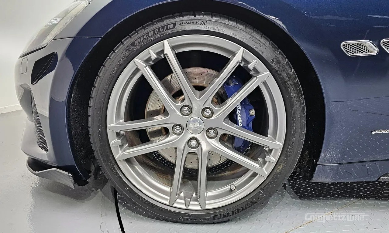 MASERATI GRANTURISMO 4.7 V8 S