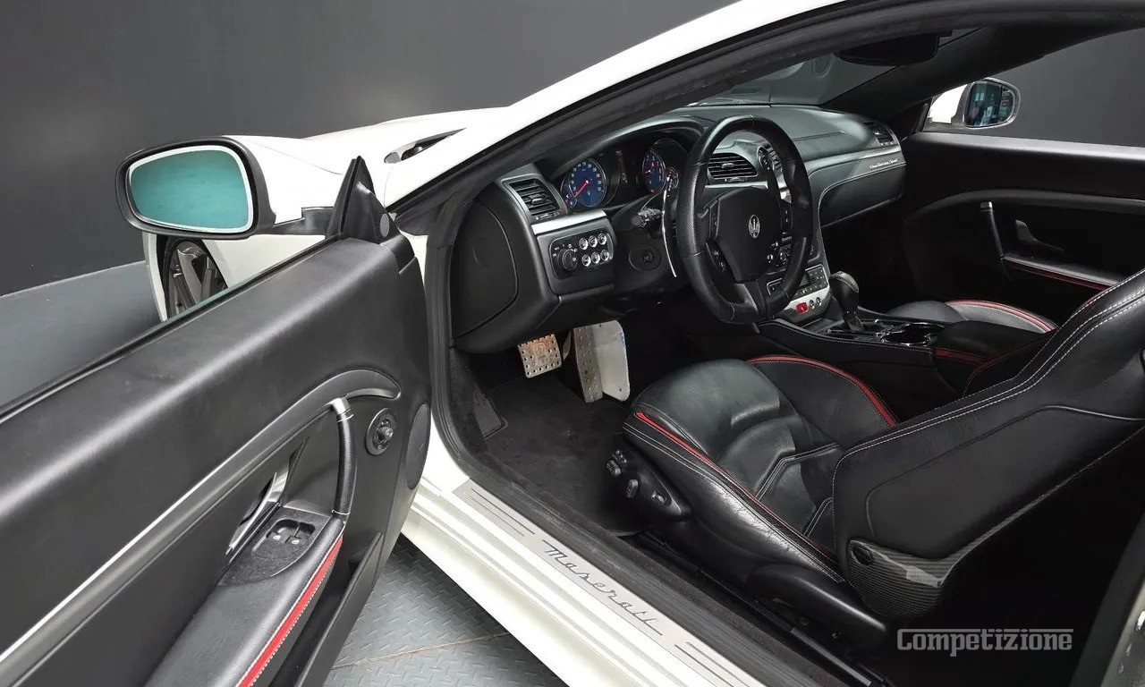 MASERATI GRANTURISMO MC STRADALE