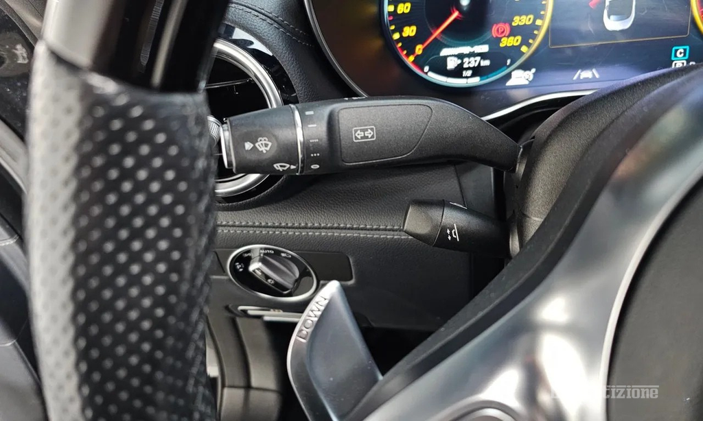 MERCEDES-AMG GT C ROADSTER 4.0 V8